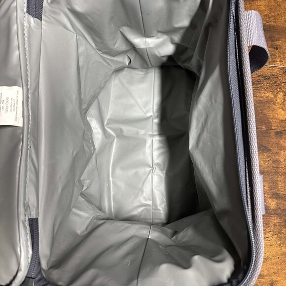 CleverMade Collapsible Insulated Leakproof 30 Cans Gray Tahoe Cooler Bag Camping - Picture 8 of 12